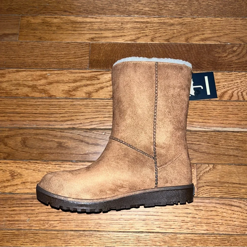 Wet Knot Drifter Cozy Boots Faux Suede Honey Brown Women’s Size 6 Sherpa lined